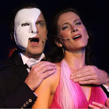 musical - Musical Magics - The show must go on